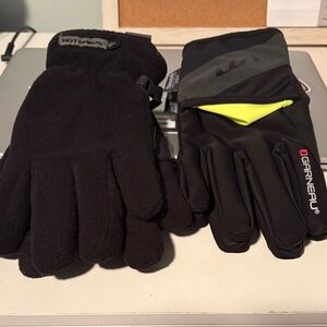 Men’s Thinsulate insulation 40 gram Garneau Black and Hot paws Black Gloves